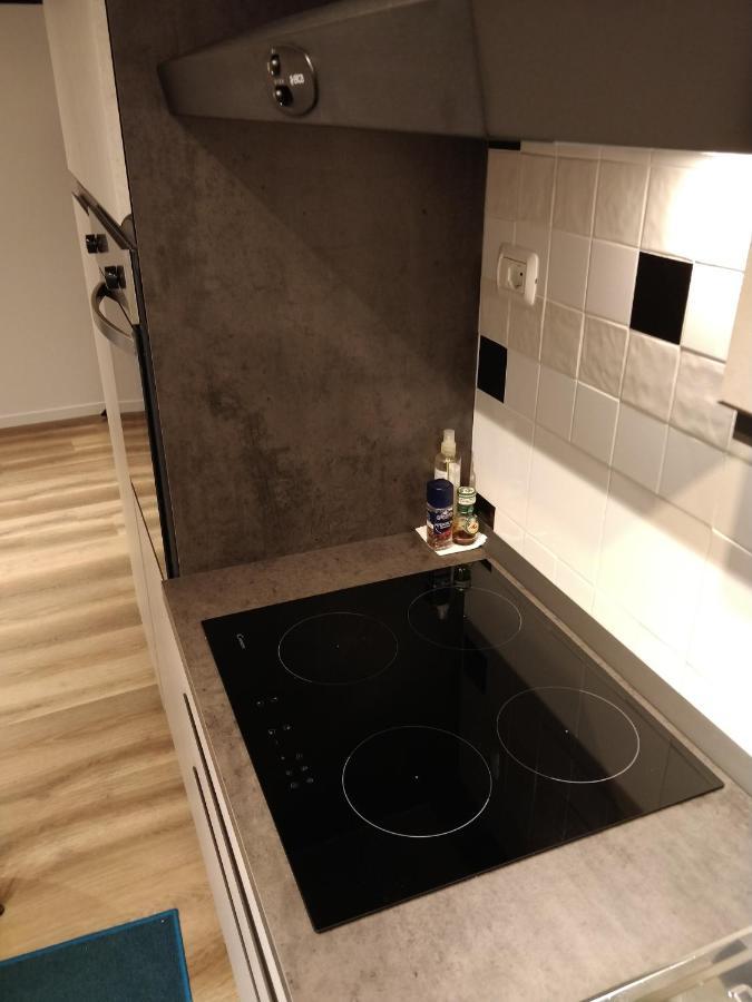 Isi Guesthouse 29 Jesi Kültér fotó