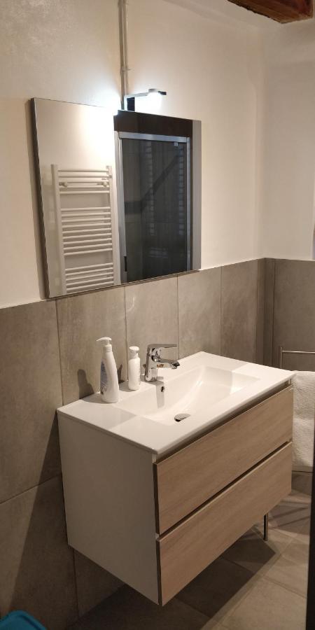 Isi Guesthouse 29 Jesi Kültér fotó