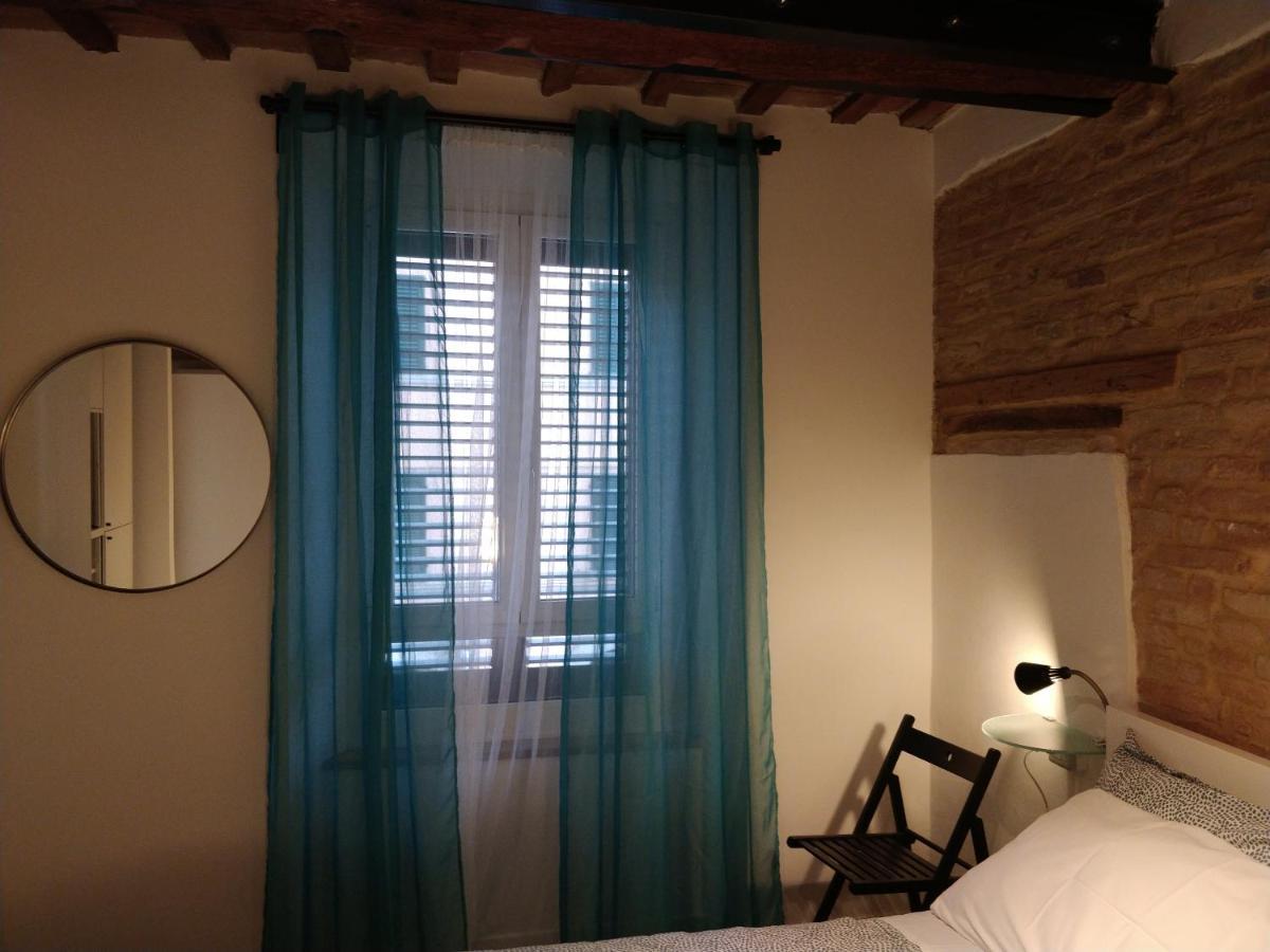 Isi Guesthouse 29 Jesi Kültér fotó