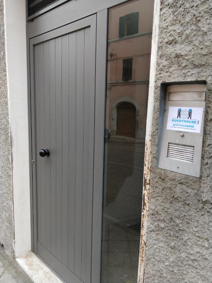 Isi Guesthouse 29 Jesi Kültér fotó